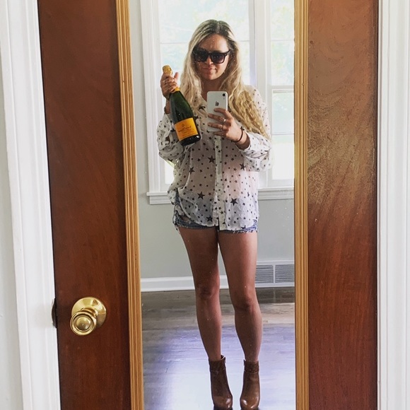 Meet your Posher, Aimee - Picture 4 of 4